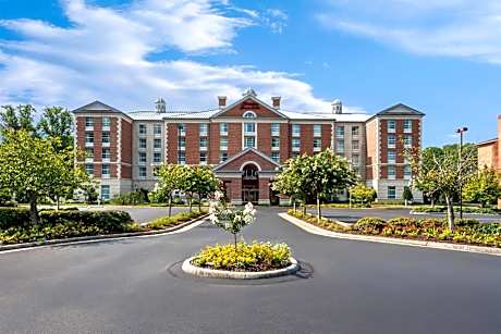 Hampton Inn & Suites Williamsburg-Central