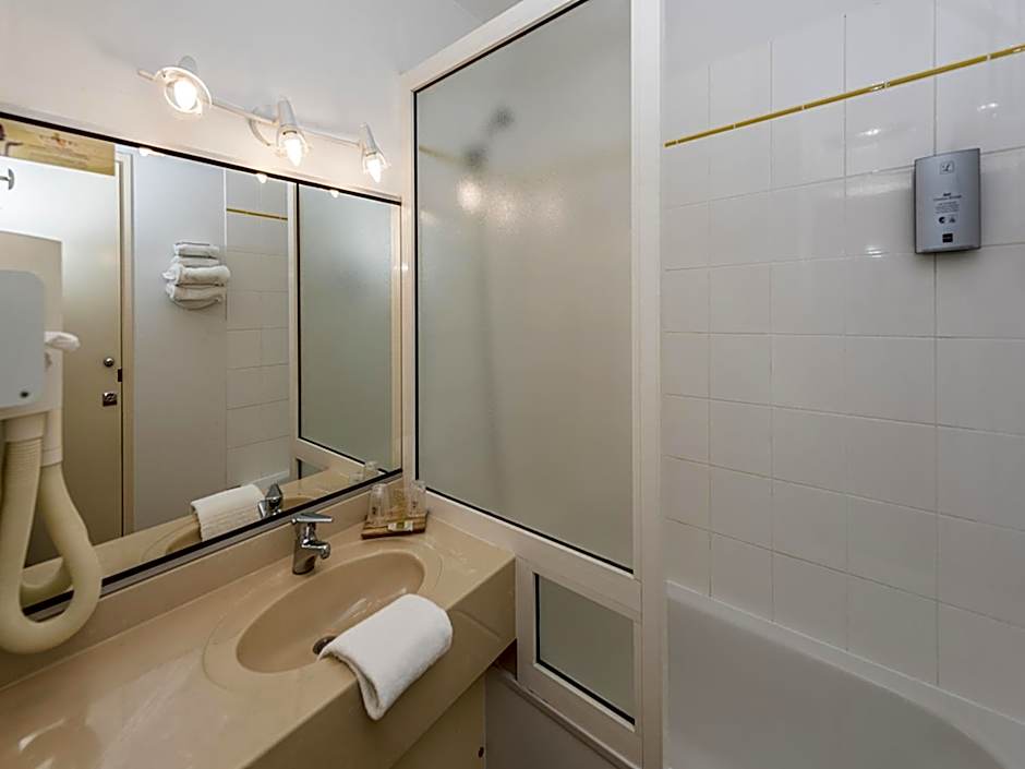 Elema Hotels Beauvais ex Hostellerie Saint Vincent Beauvais Aeroport