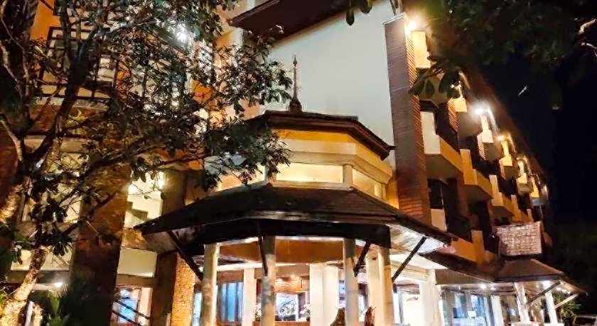 khaoyai lumtakong hotel