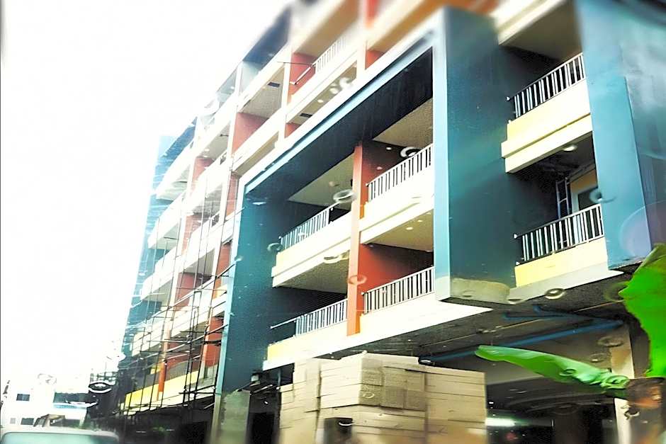 D Xpress Apartment