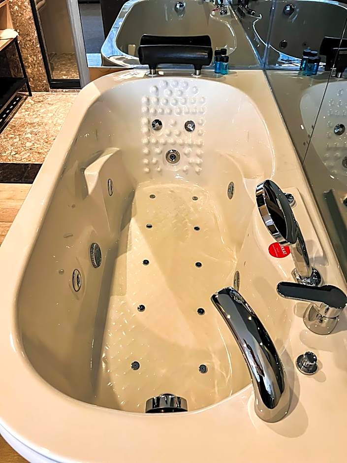 Triada Hotel Karakoy