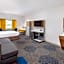 Microtel Inn & Suites By Wyndham Opelika