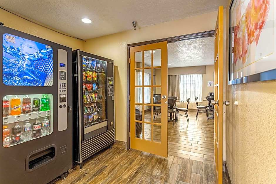 Quality Inn Los Lunas