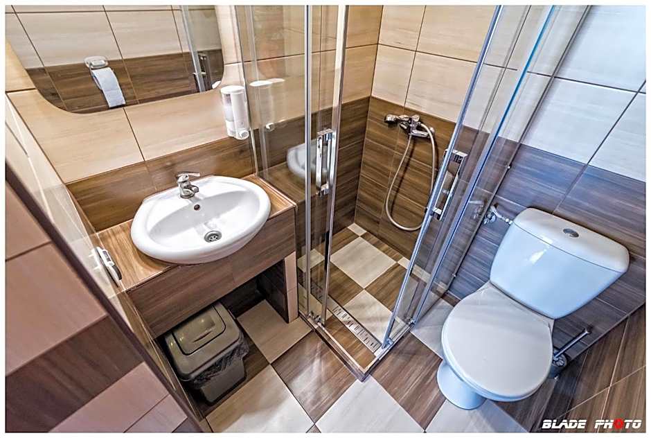 Kompleks Noclegowy Warka