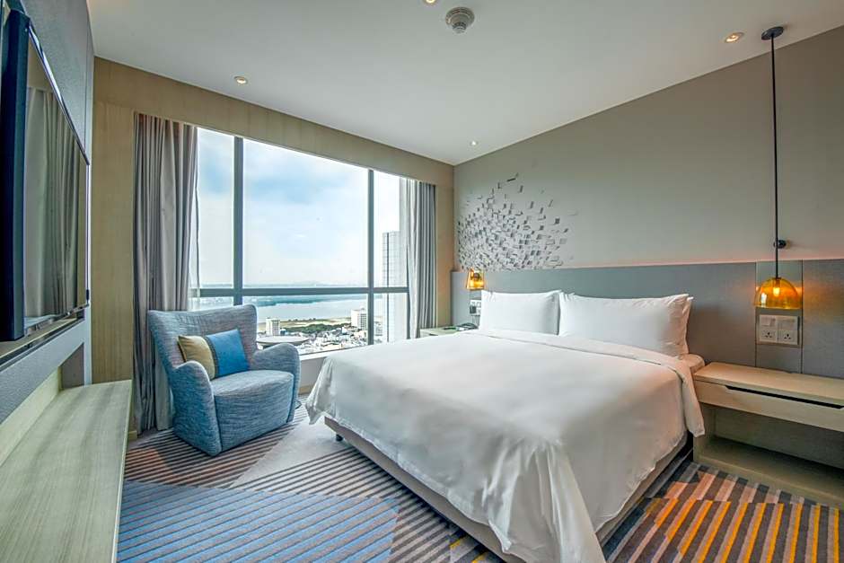 Photo 1 of 2 of 1 King Bed with Sofabed Suite, Top Floor