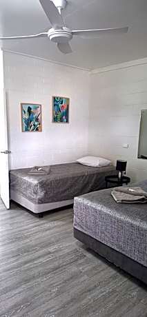 Burdekin Motor Inn