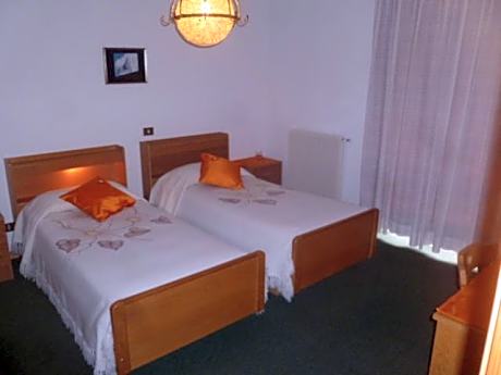 Twin Room with Balcony