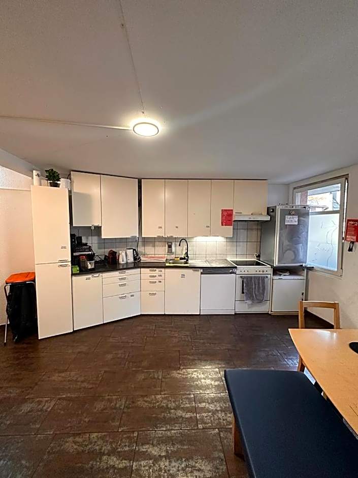 Stay2Night City Center Hostel