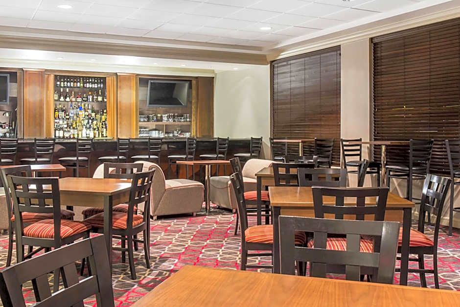 Quality Inn Lexington - Horse Park