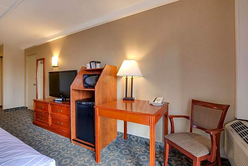 Best Western Brantford Hotel and Conference Centre
