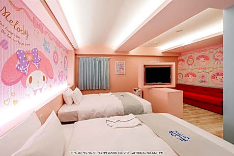 Deluxe Little Twin Stars Themed Twin Room for 4 People