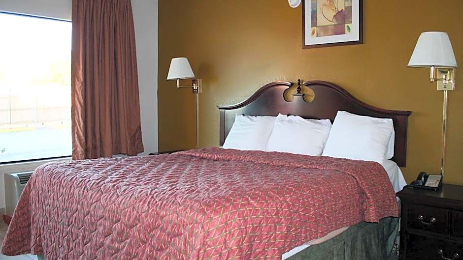 Royal Inn & Suites