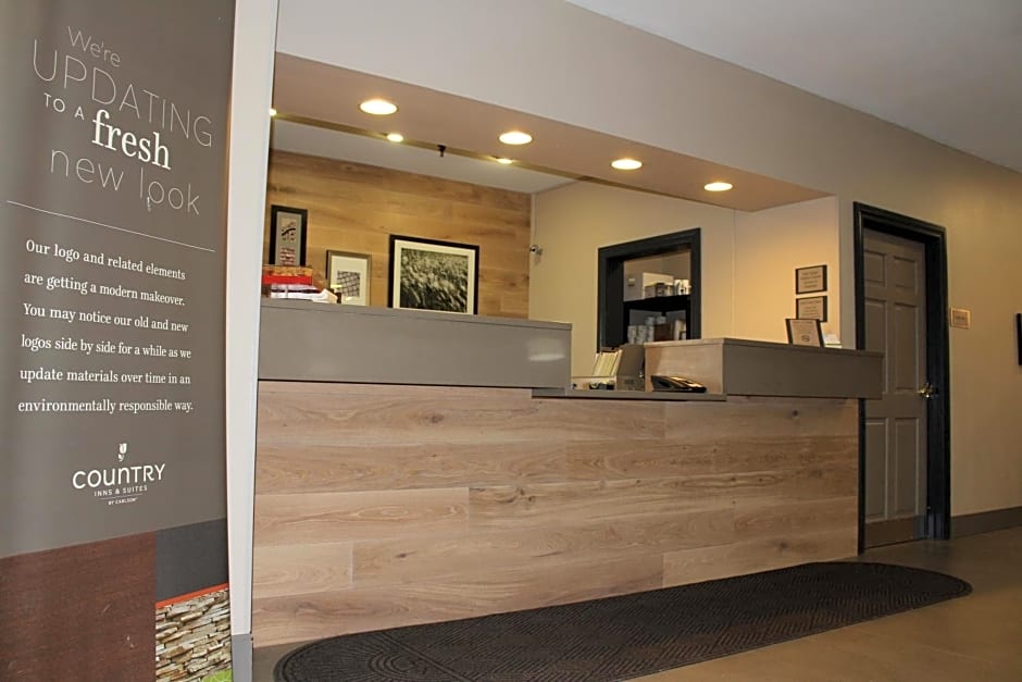 Country Inn & Suites by Radisson Romeoville - Bolingbrook