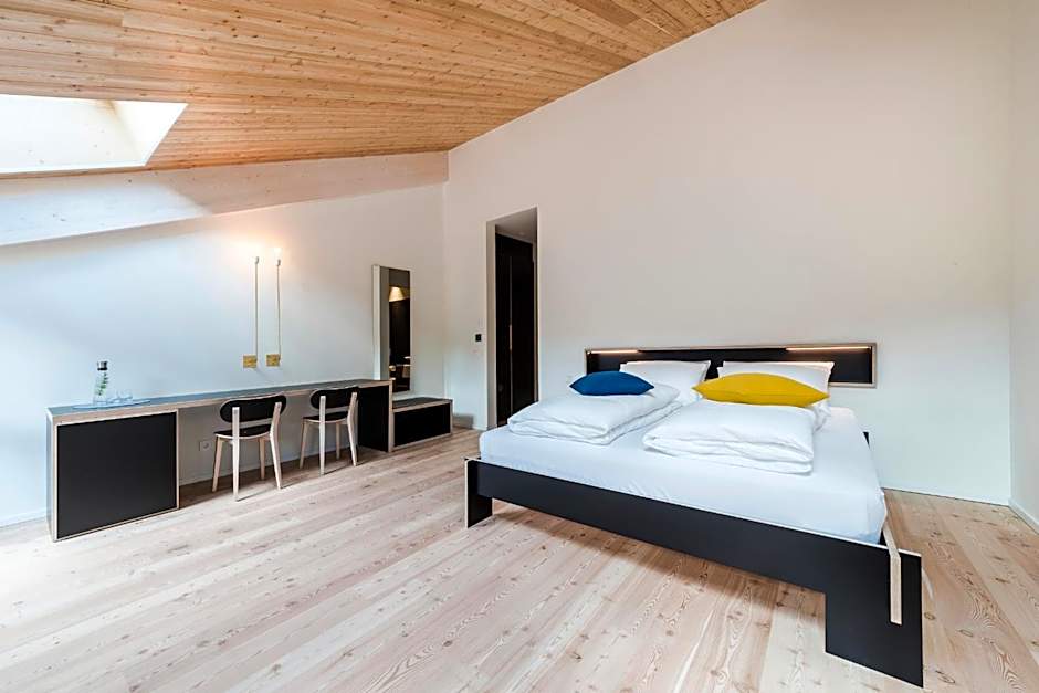 Zum Hirschen Boutique Hotel Val di Non
