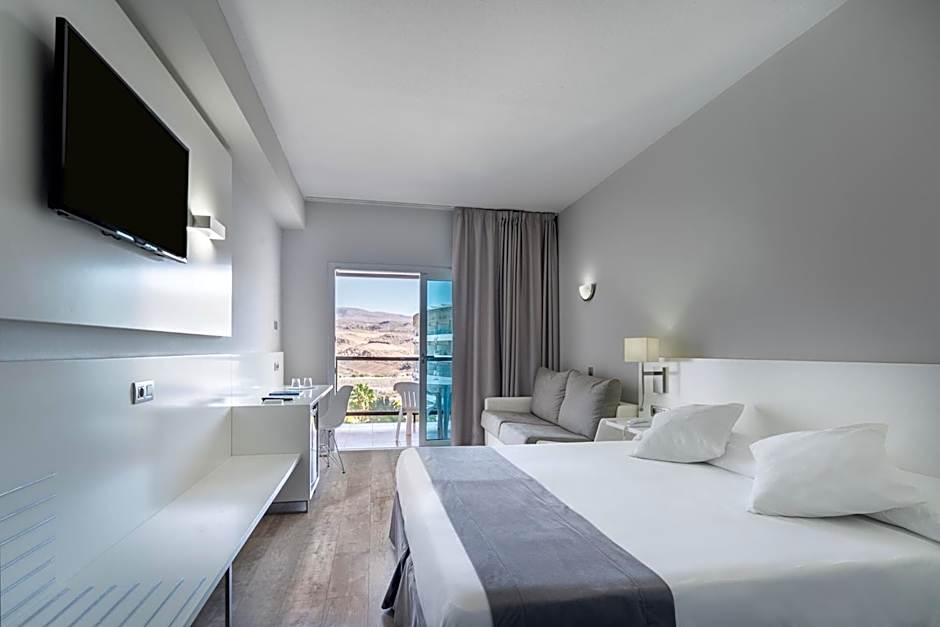 Hotel Caserio