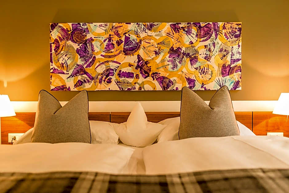 Hidalgo Suites
