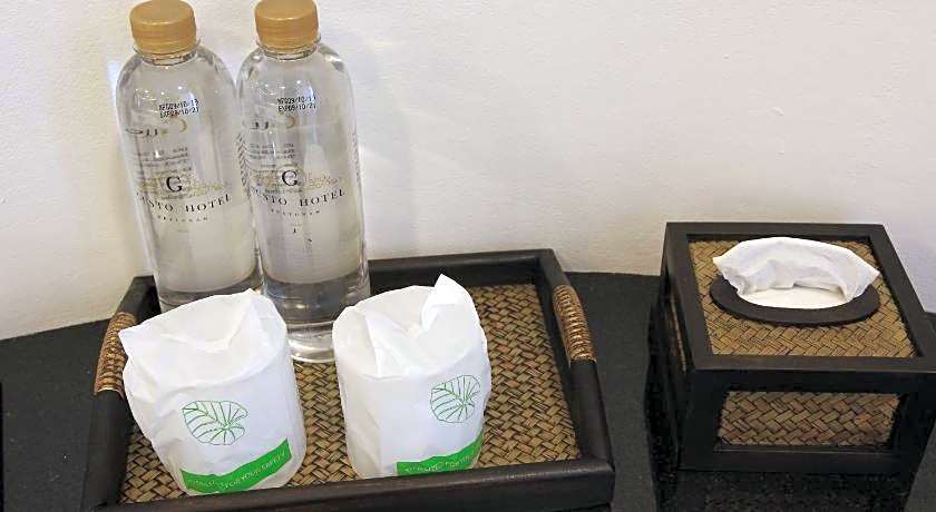 Pratunam Atrium Hotel