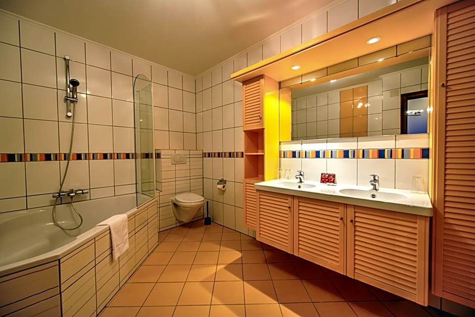 Hotel du Commerce - Restaurant La Table de Clervaux