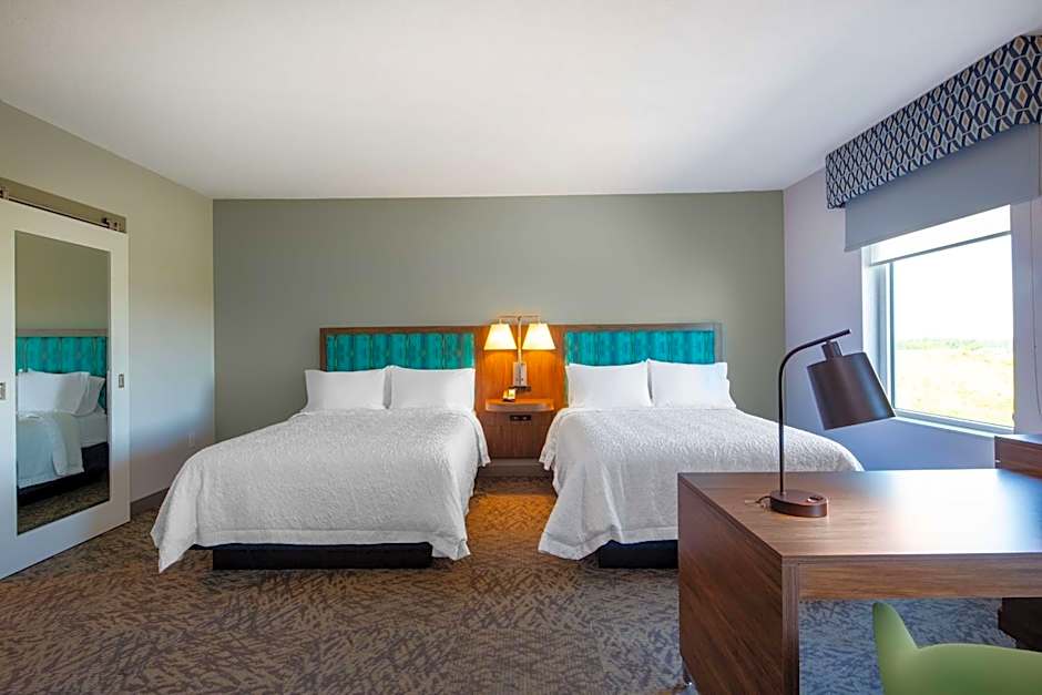 Hampton Inn By Hilton & Suites Edmonton St. Albert, AB