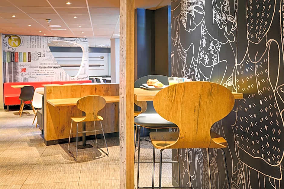 ibis Orly Chevilly Tram 7