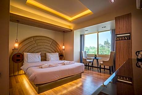 Double or Twin Room with Pyramids View