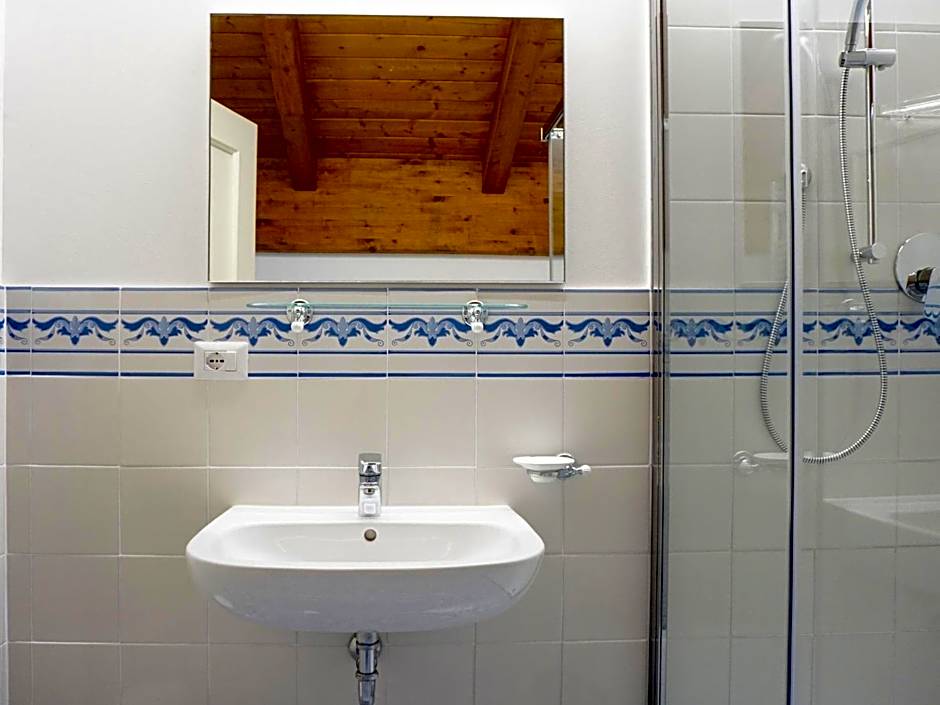 Casa Isolani Guest House Santo Stefano