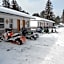 Deep River Motel