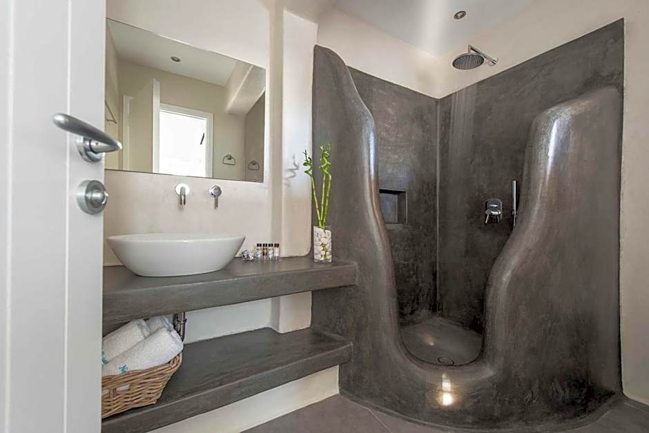 Nefeli Sunset Studios