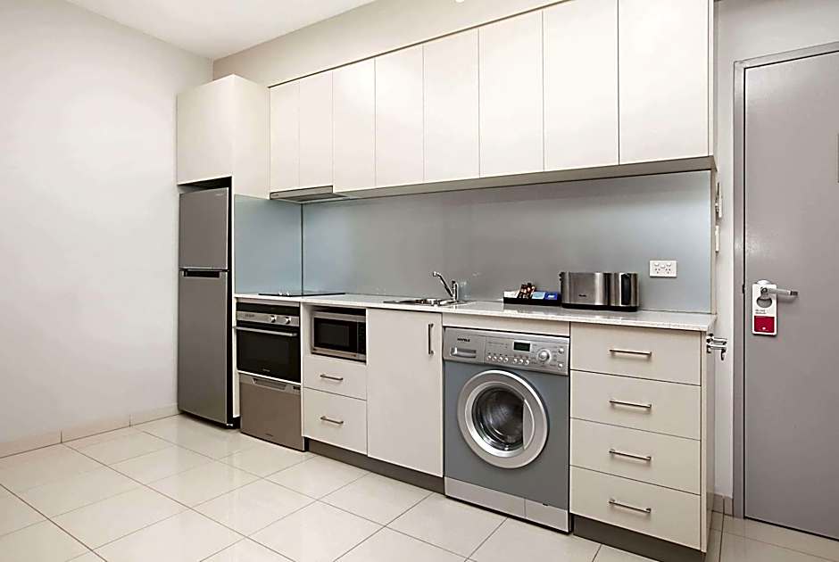 Ramada Suites by Wyndham Zen Quarter Darwin