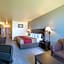 Econo Lodge Inn & Suites Bridgeport