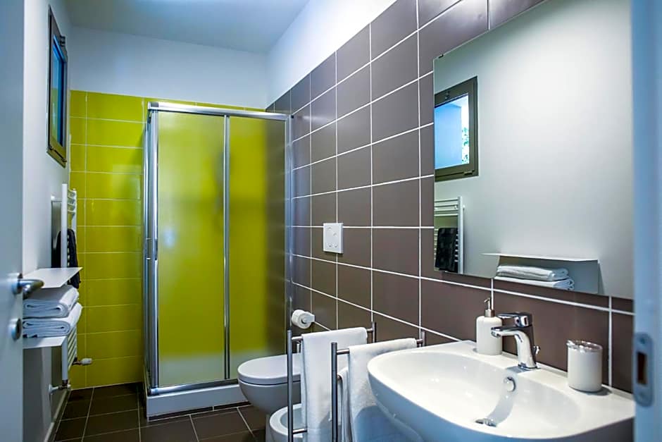 B&B WarmUp Grosseto - Parcheggio incluso nella corte interna