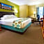 Heritage Inn & Suites The Woodlands, Trademark by Wyndham