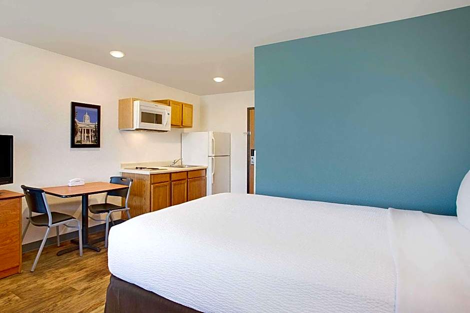 WoodSpring Suites Charlotte Shelby