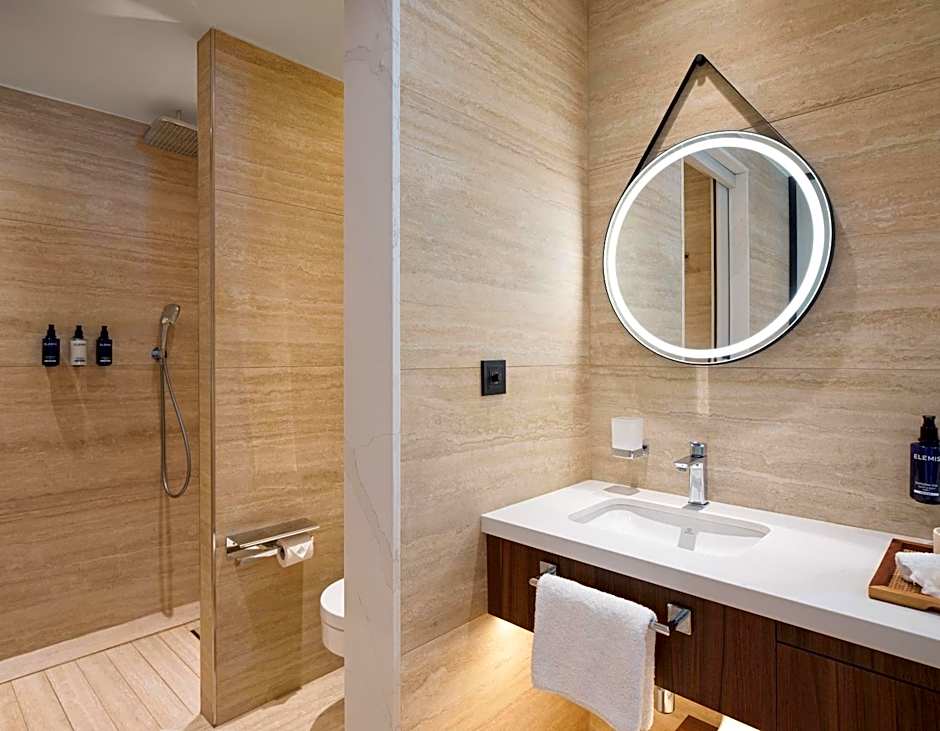 Photo 1 of 2 of Fisherman's Junior Suite with Private Pool (18+ years old)