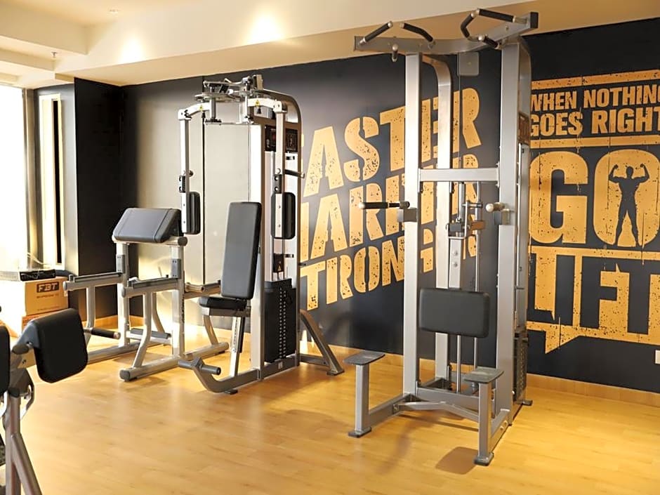 Somewhere Bliss Hotel