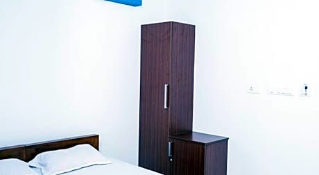 POP 83086 Thekkumpuram Residency