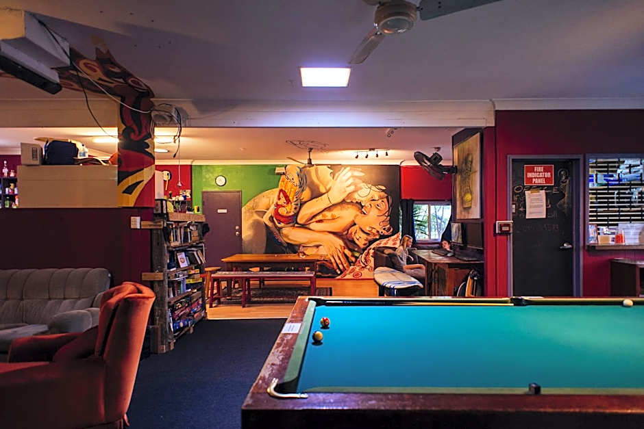 Beachside Backpackers