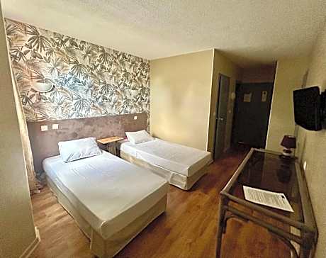 Twin Room with Bath