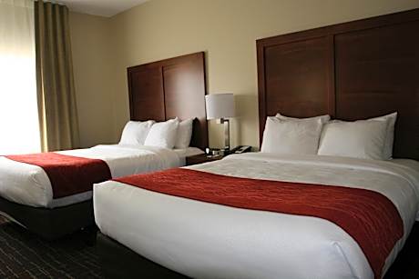 Queen Room with Two Queen Beds - Accessible/Non-Smoking