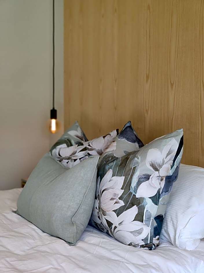 Tussock Hill Vineyard Retreats