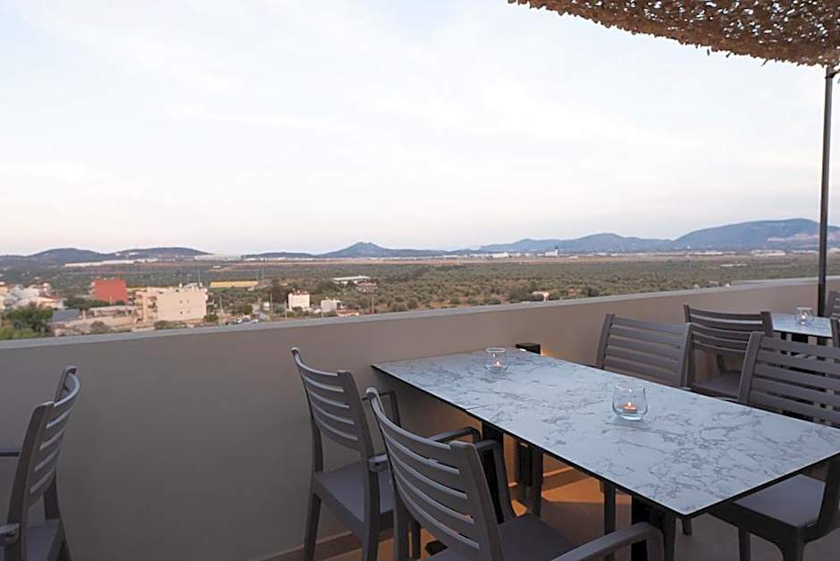 ALPHA APARTMENTS Free Shuttle from and to the Airport