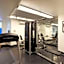 Ramada Plaza by Wyndham West Hollywood Hotel & Suites