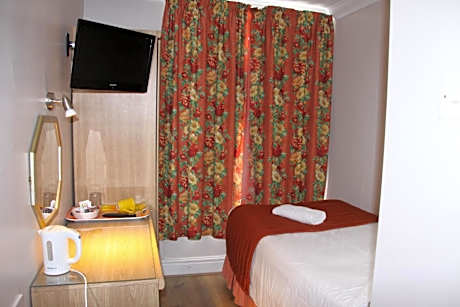 Single Room with Private Bathroom