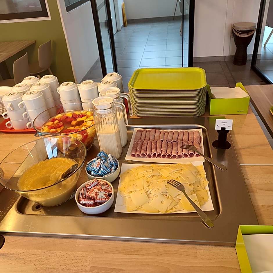 Moov'Appart Hotel Clichy