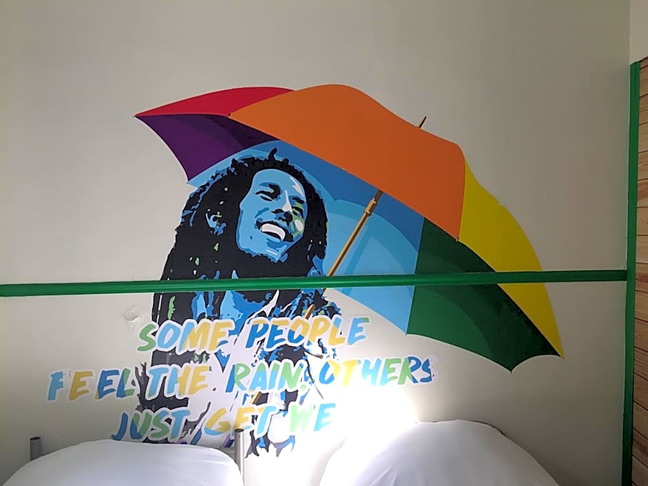 Absolute Hotel Paris République