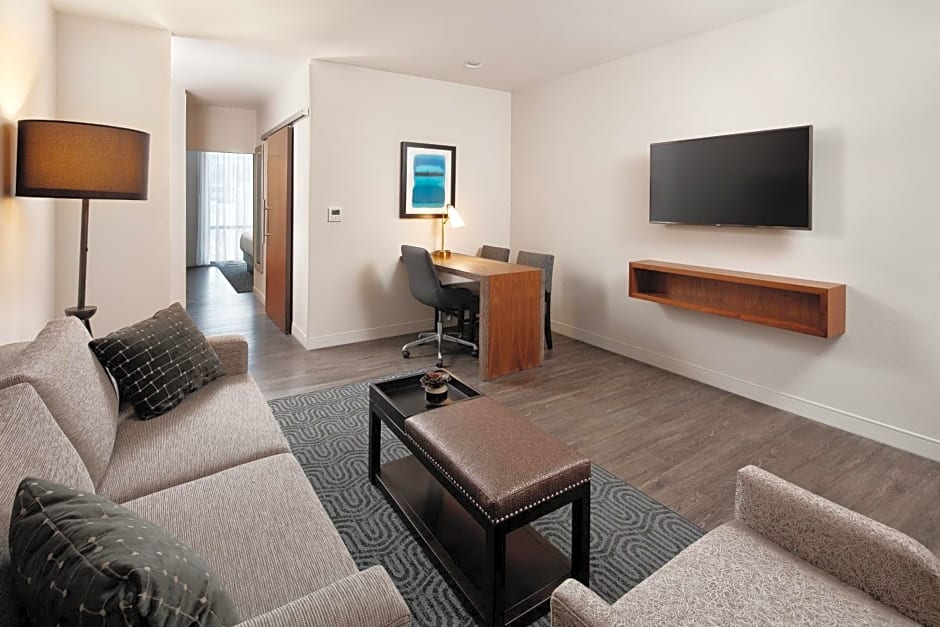 Embassy Suites Amarillo Downtown