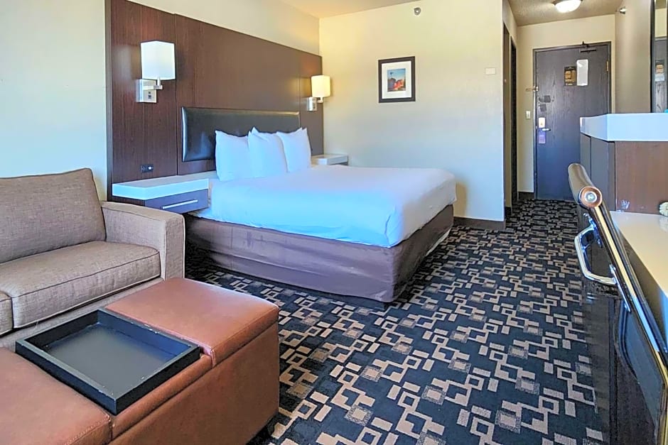 Comfort Inn & Suites