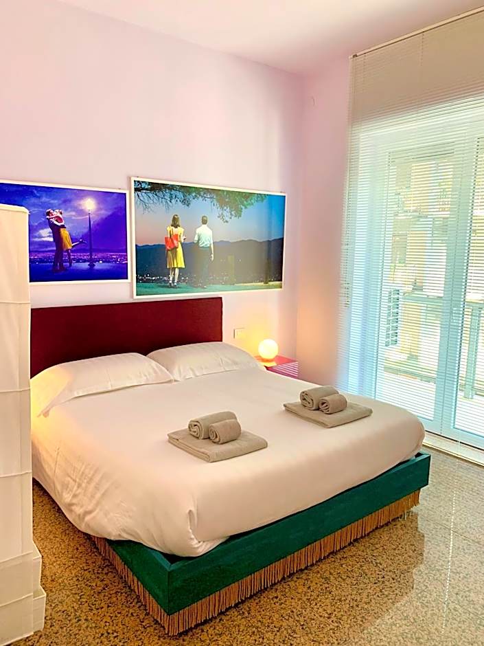 Red Carpet rooms