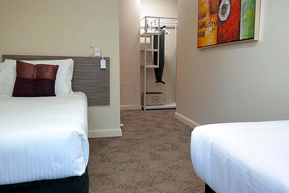 28 Hotel