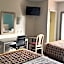 Howard Johnson by Wyndham Clarksville Tennessee